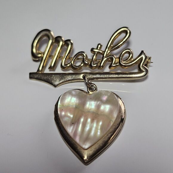 Vintage Gold Tone Mother Pin With Dangling Heart Locket MOP Brooch - Picture 10 of 10